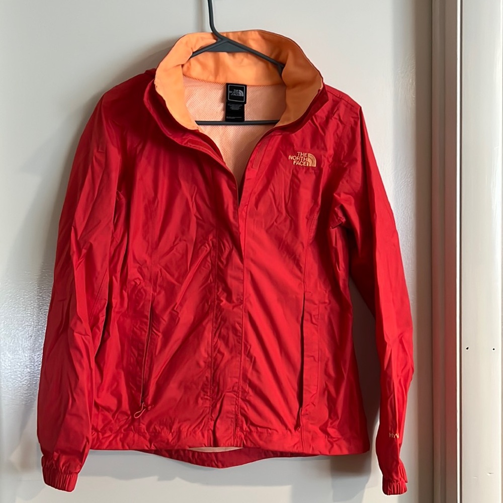 Women’s Small North Face Raincoat